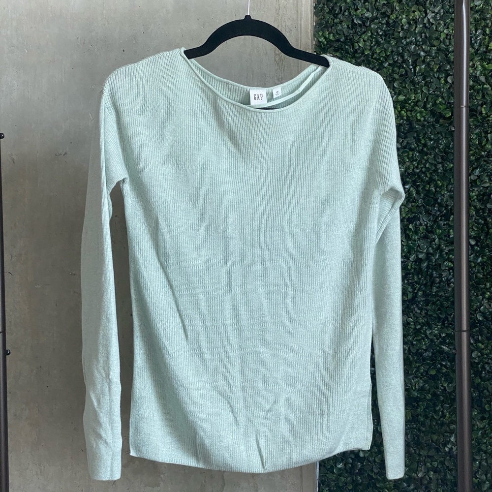 Gap Sweater